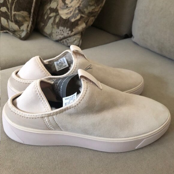 ECCO Women's Street Tray Hygge Slip on Indoor/Outdoor Slipper, Size 38 (7-7.5) - Picture 1 of 12